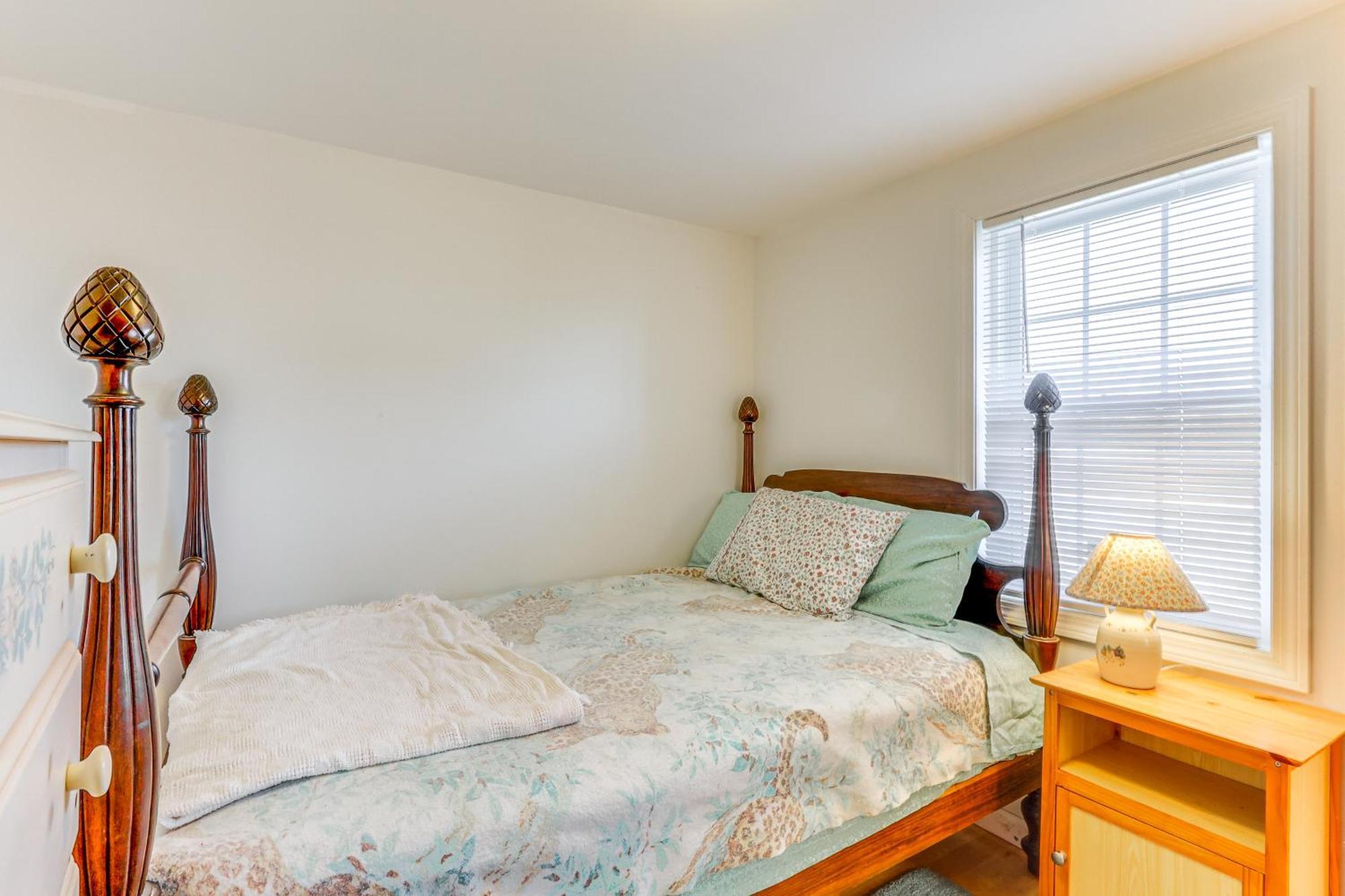 Charming Old Lyme Cottage, Steps To Private Beach! Zewnętrze zdjęcie