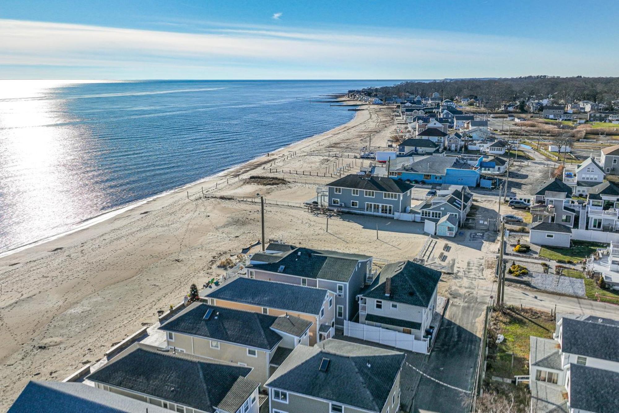 Charming Old Lyme Cottage, Steps To Private Beach! Zewnętrze zdjęcie